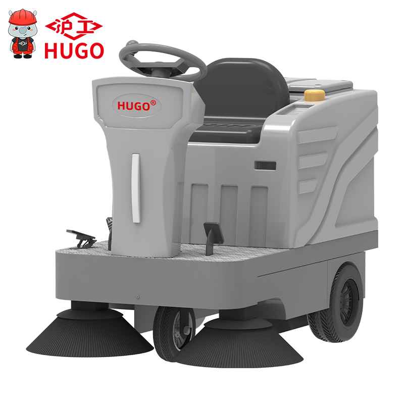 Ultra-efficient floor cleaning machine